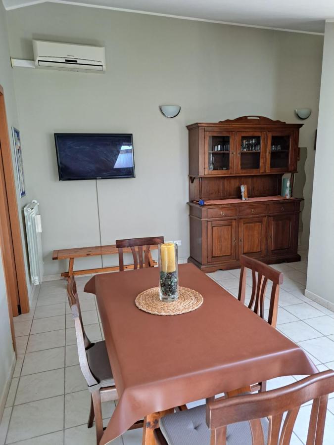 Ferienwohnung Mansarda Di Grazy Città Sant'Angelo Exterior foto