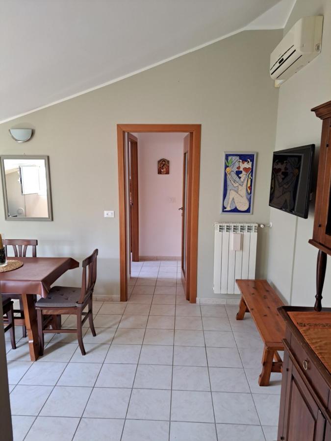 Ferienwohnung Mansarda Di Grazy Città Sant'Angelo Exterior foto